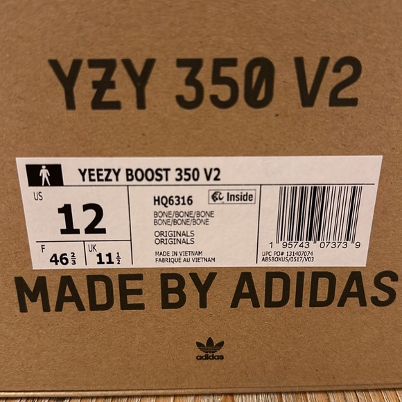 Yeezy Boost 350 V2 Bone HQ6316 Size 12 - Picture 2 of 4